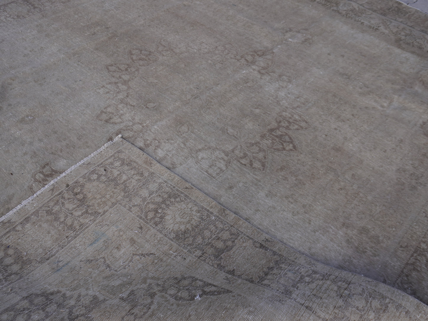 Vintage Neutral Rug 9x12 ft- Hand-Knotted, Soft Tones, Large Area Rug |sku1369