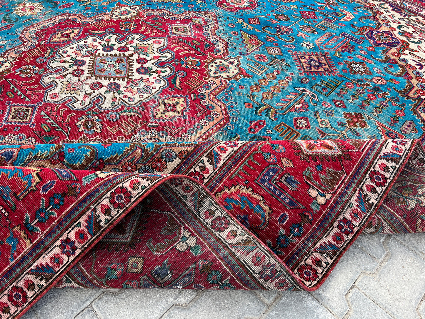 Vintage Wool Rug 10x12 ft - sku1204