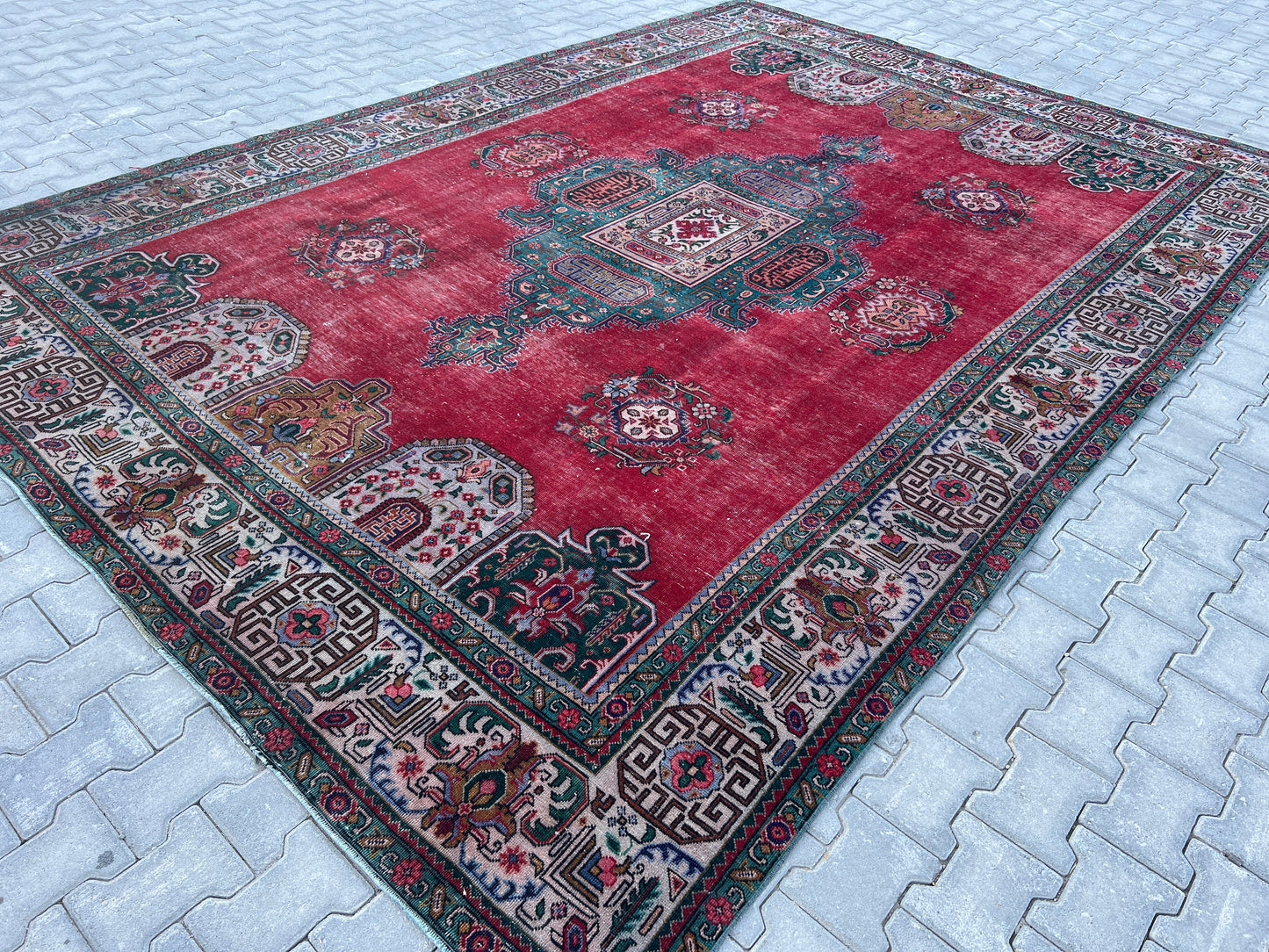 Red Vintage Wool Rug 9x12 ft - sku1267