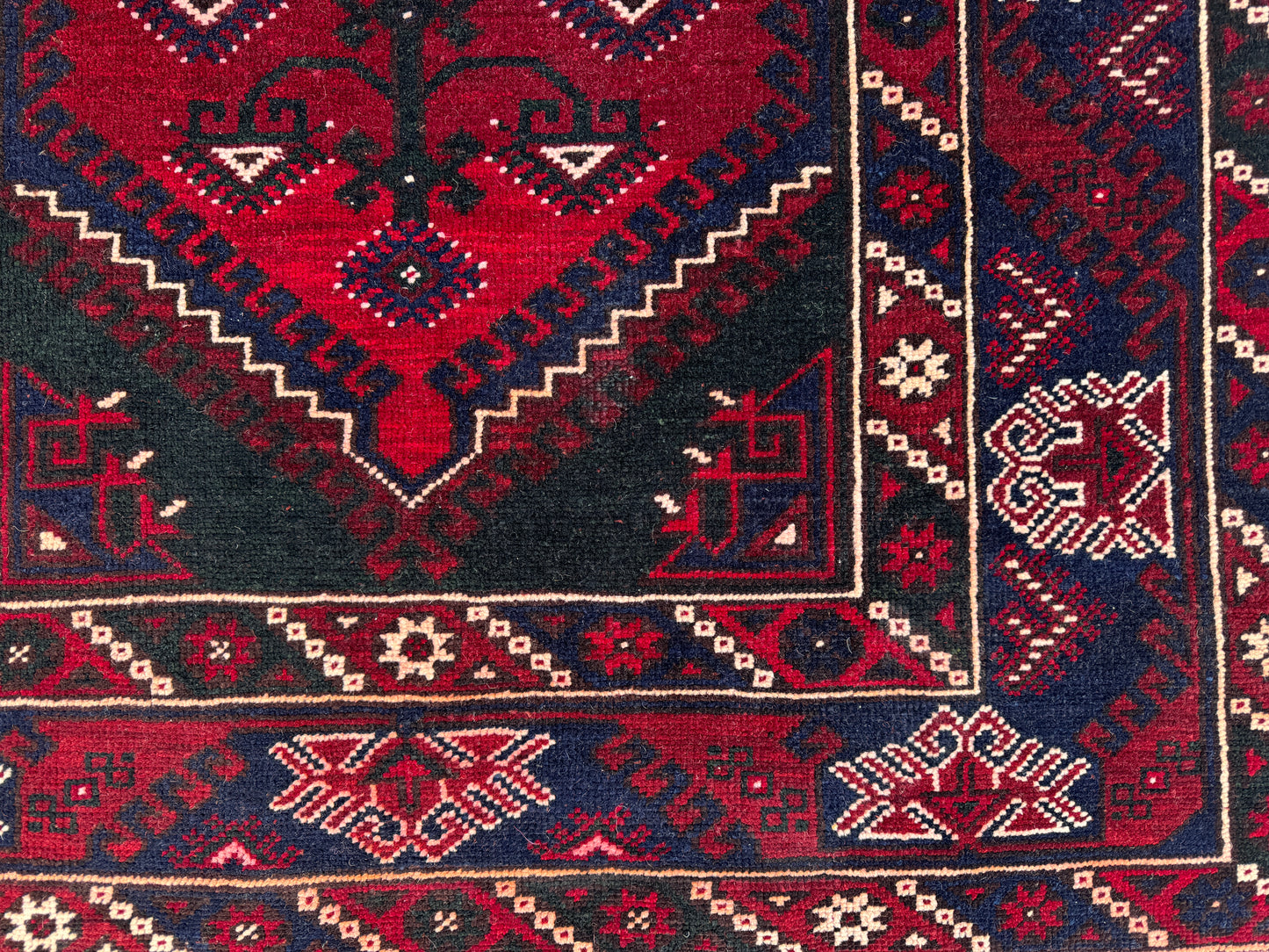 Vintage Persianan Area Rug 4x6 ft - skuf133