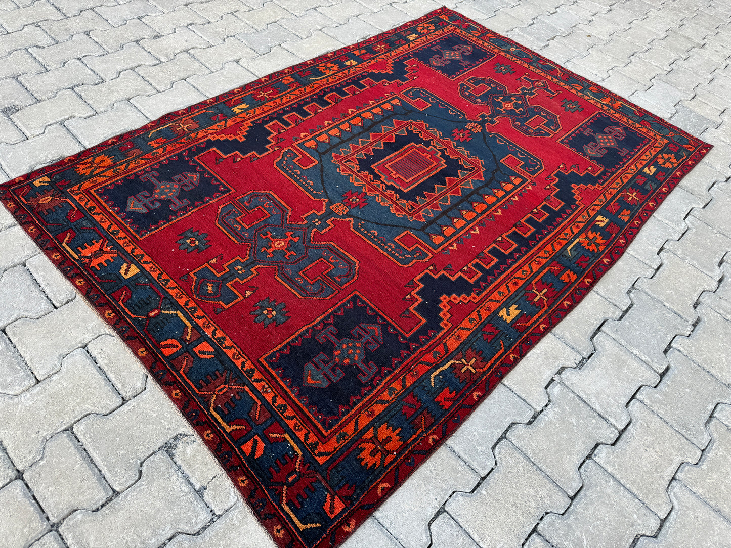 Persian Vintage Small Rug 4x6 ft - skua132