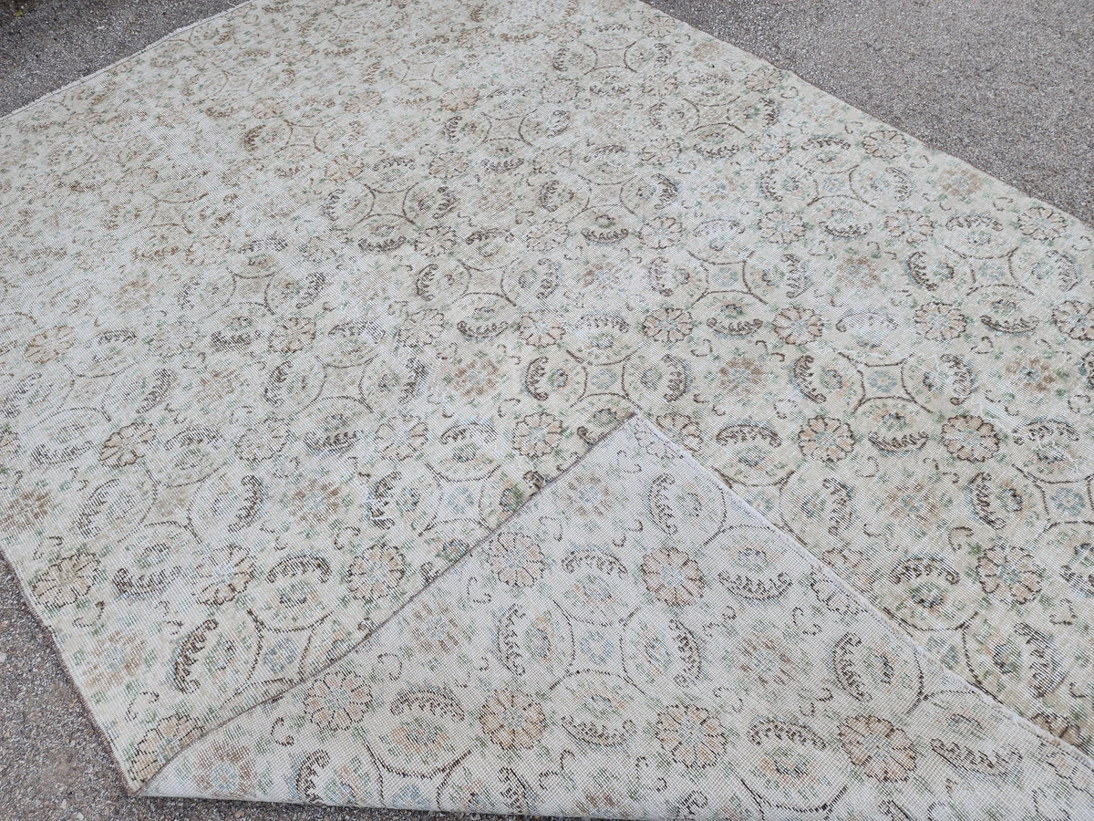 7x9 Turkish Area Rug, Bohemian Rustic Decor, Neutral Geometric Design