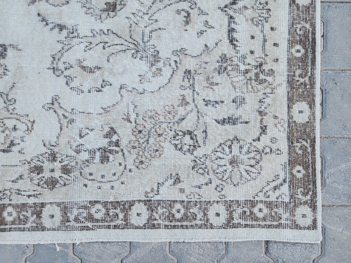 7x10 Vintage Oushak Rug: Hand-Knotted Wool, Beige Traditional Rug