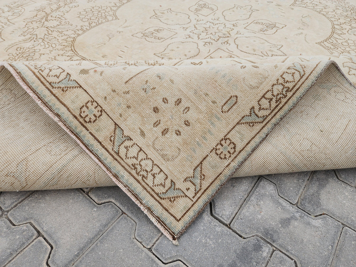 9x12 Vintage Turkish Wool Rug: Handmade Grey Cream Persian Rug