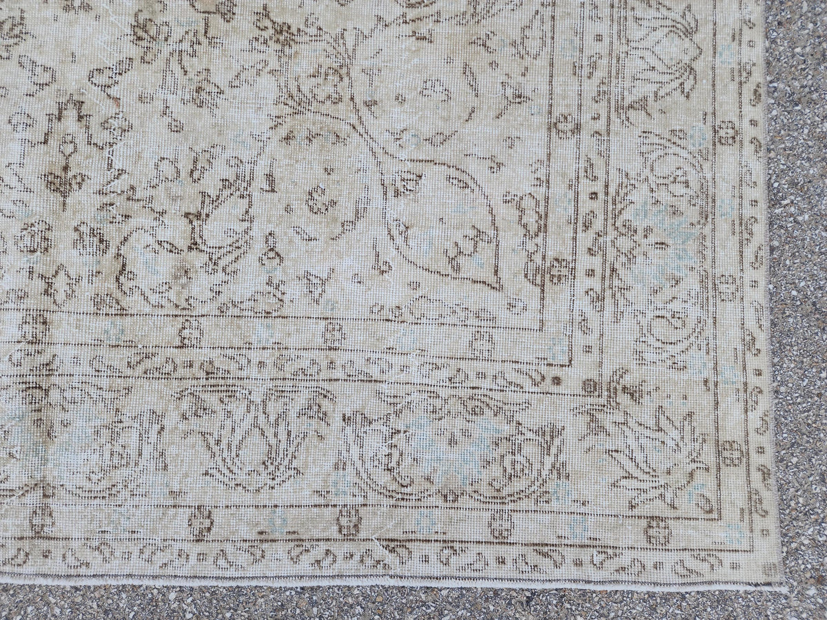 Handwoven Turkish Oushak Rug 7x10: Beige Wool, Rustic Decor