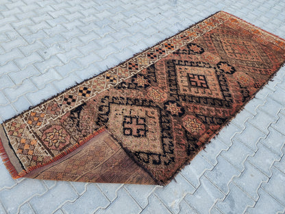 3x9 Vintage Herki Rug: Turkish Runner, Natural Wool Hand Knotted Carpet