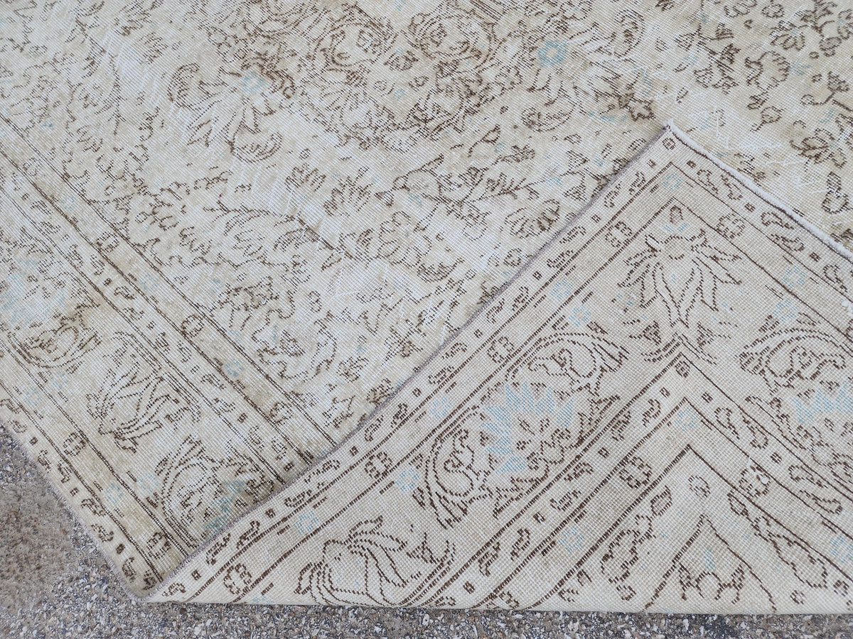 Handwoven Turkish Oushak Rug 7x10: Beige Wool, Rustic Decor