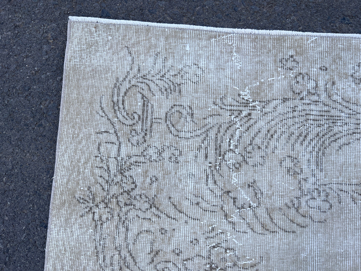 Handwoven Turkish Oushak Rug: 5x8 Vintage Wool & Cotton Area Rug