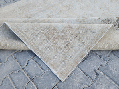 6x9 Vintage Oushak Rug: Beige Wool Oriental Rug