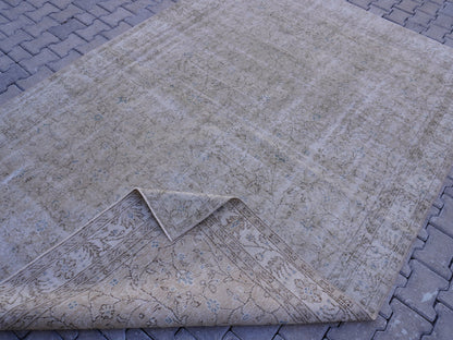 6x10 Vintage Turkish Rug: Neutral Muted Isparta Rug