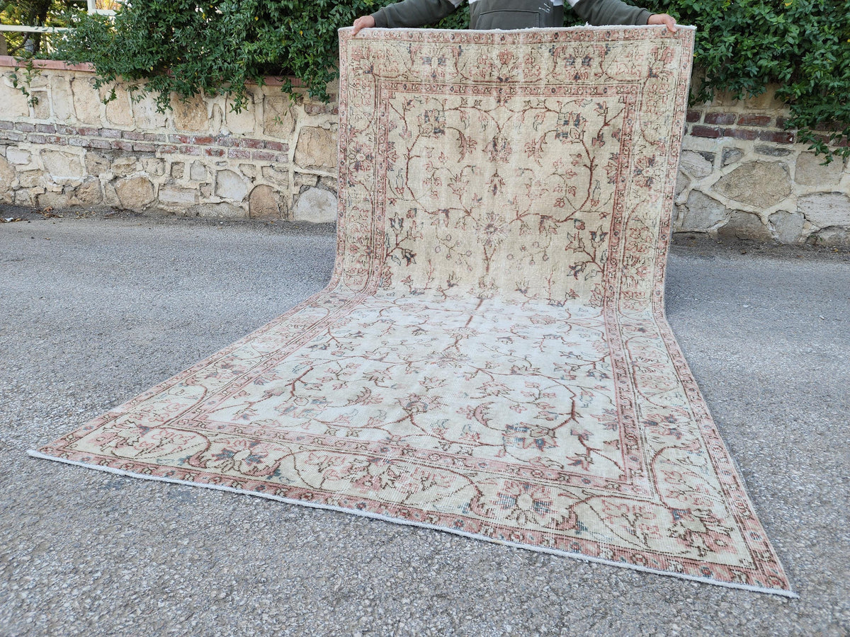 Handwoven Oushak Wool Rug 5×8 Neutral Beige Turkish Area Rug