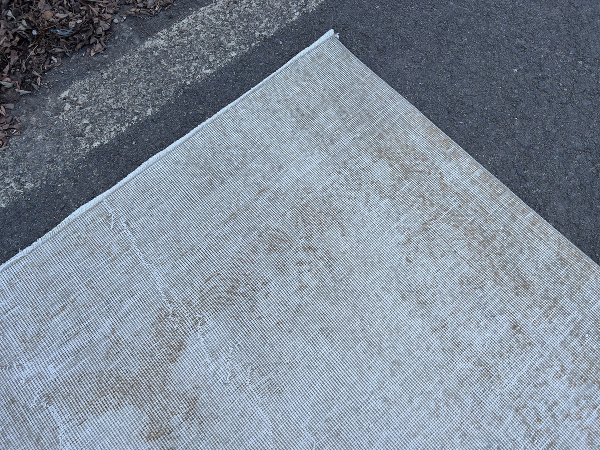 Handwoven Turkish Oushak Rug 5x8: Wool & Cotton Blend