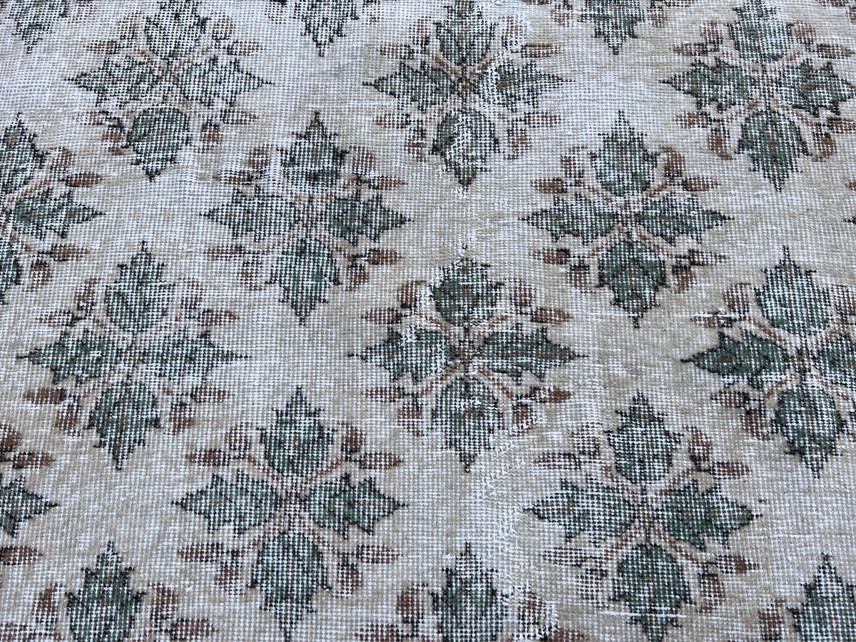 Handwoven Turkish Oushak Rug: 4x7 Green Wool Entryway Rug