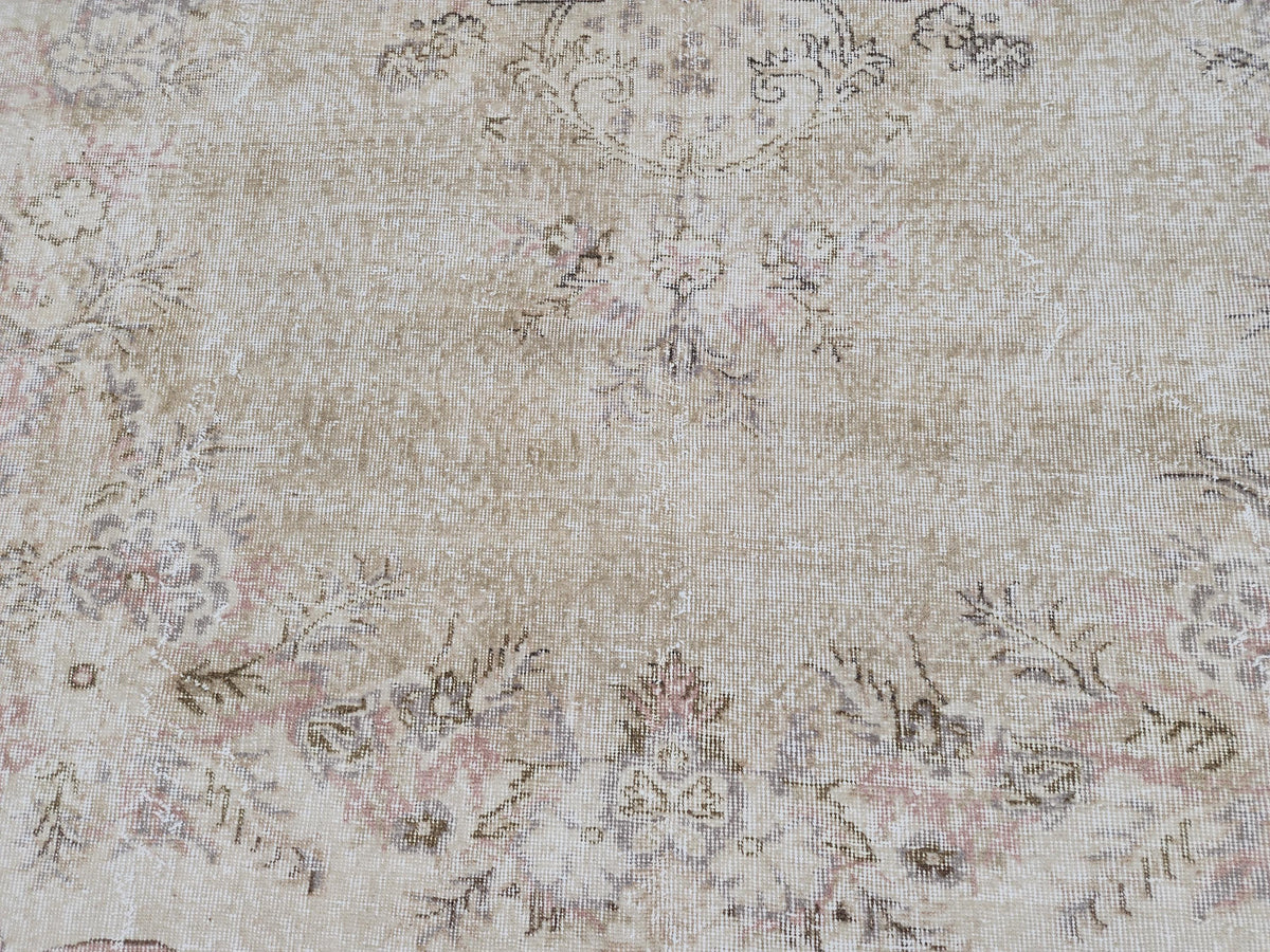 Hand Knotted Wool Oushak Rug 7x10: Beige Rustic Farmhouse Style