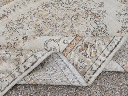 6x9 Vintage Oushak Rug: Handwoven Turkish Wool Medallion Rug