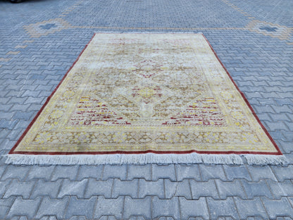 Vintage Oushak Rug 8x11: Hand-knotted Neutral Wool Oriental Rug