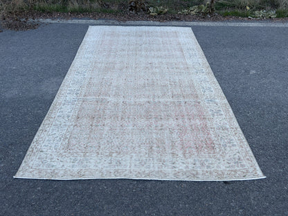 Handmade Wool Oushak Rug 5x9: Muted Red, Century Modern