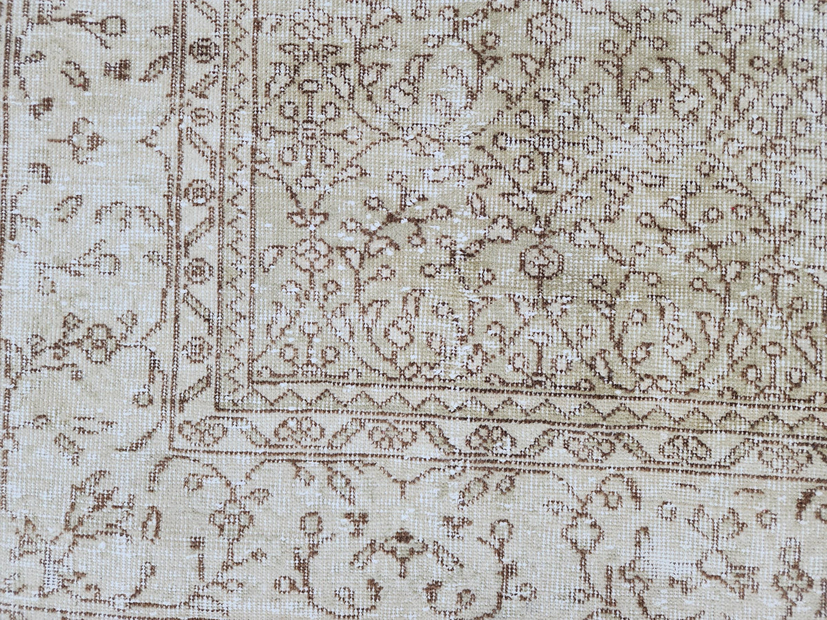 Neutral Vintage Area Rug 6x10, Hand Knotted, Turkish Hand Woven, Beige And Green