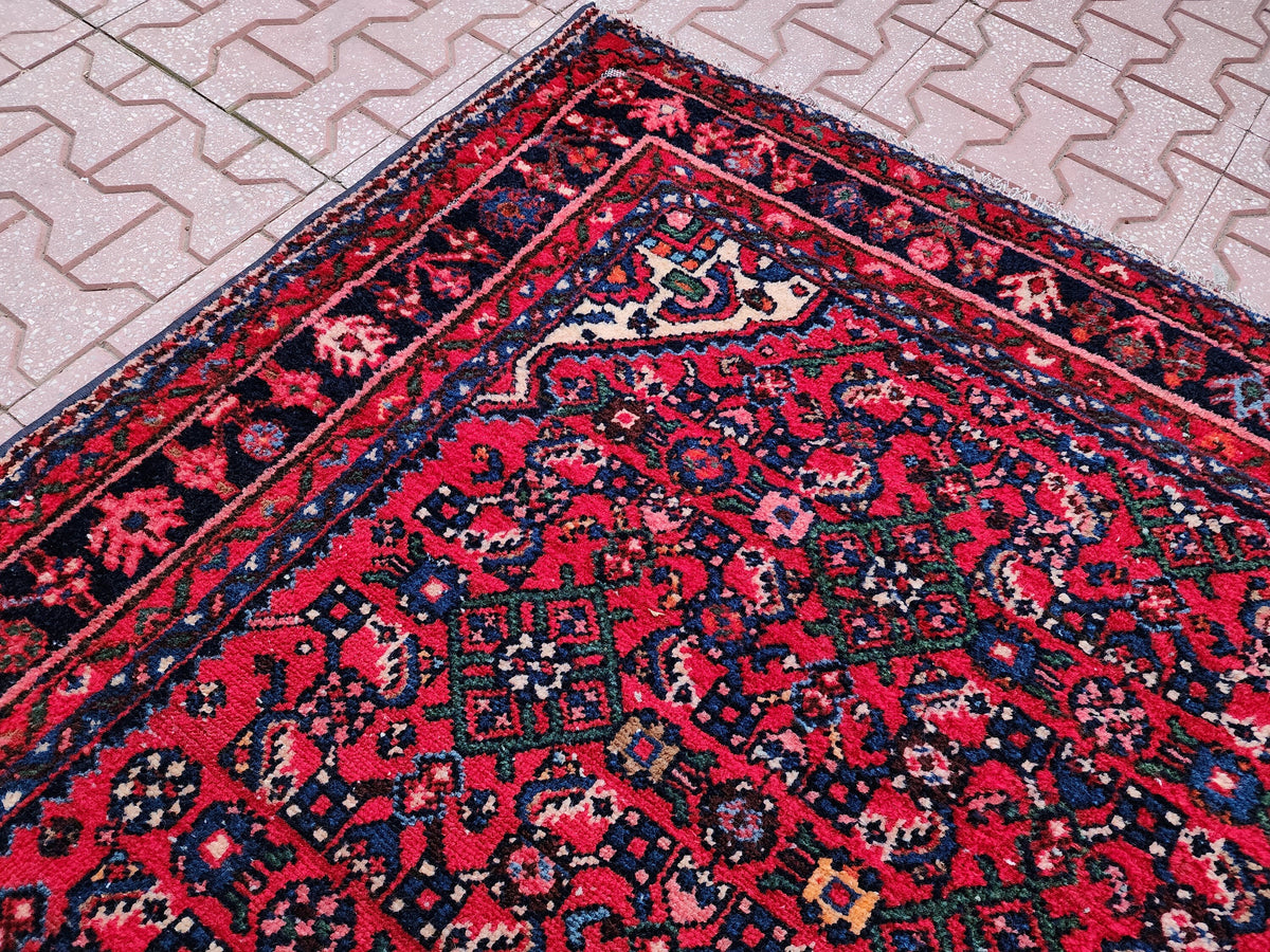 Vintage Oushak Rug 4x6: Handwoven Wool Turkish Rug