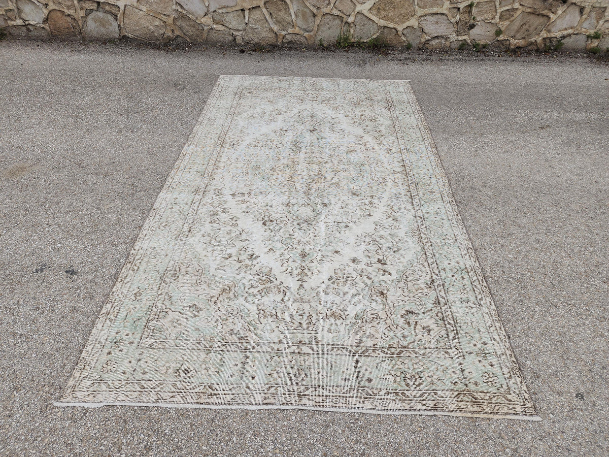 Hand Knotted Turkish Rug 6x10: Neutral Beige Wool Oushak Rug