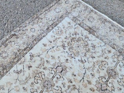 Hand‑woven Turkish Oushak Wool Rug Neutral 5×8 Area Rug: Home Decor