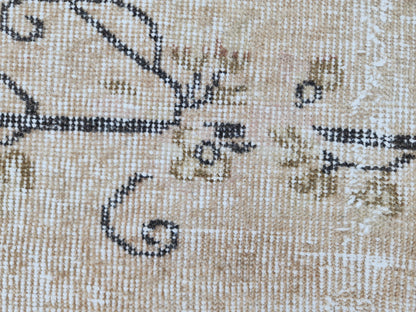 7x9 Beige Oushak Rug: Handwoven Turkish Wool, Muted Rustic Design