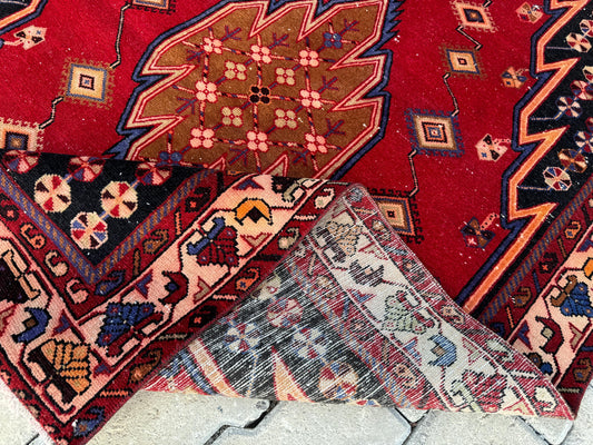 Handwoven Wool Oushak Rug: 4x6 Vintage-Style Red Wool Boho Decor