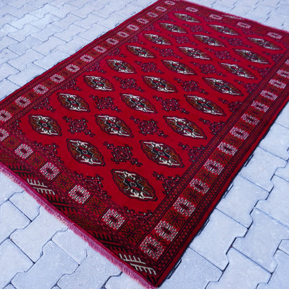 4x6 Vintage Turkmen Rug: Hand-Knotted Wool, Red Accent Rug