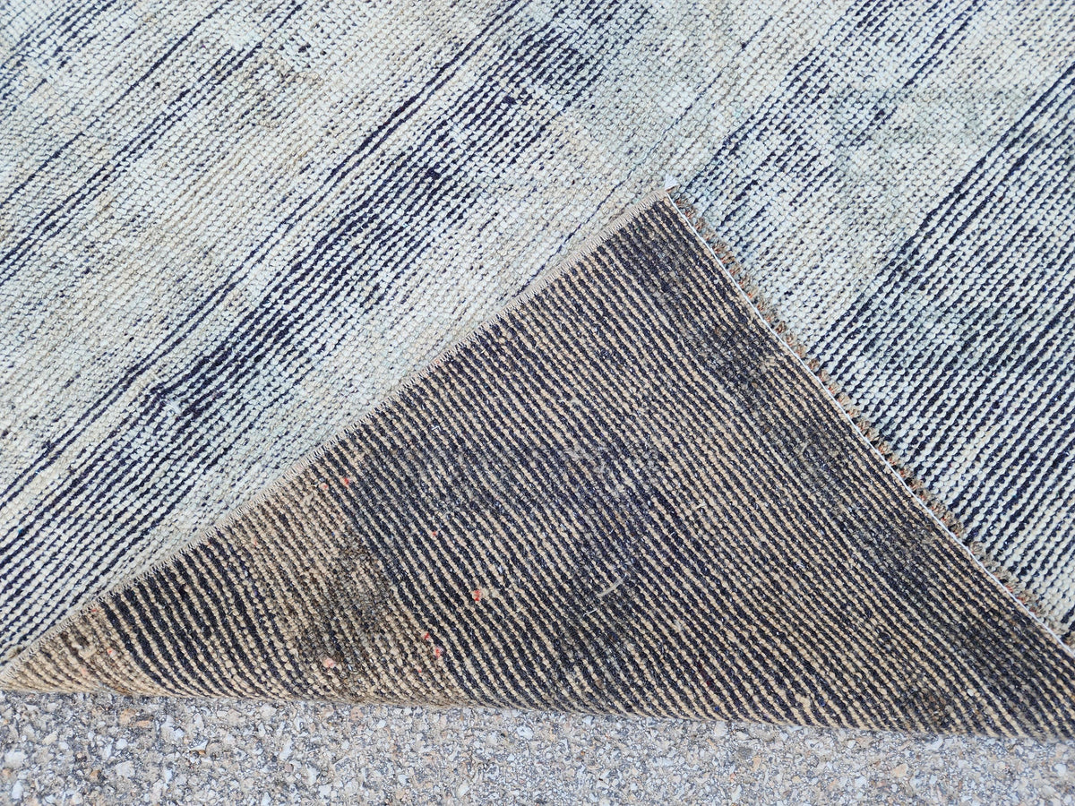 3x11 Vintage Gray Wool Runner Rug: Hand Knotted Hallway Carpet