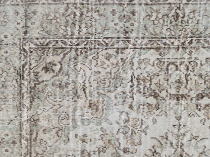 Hand Knotted Turkish Rug 6x10: Neutral Beige Wool Oushak Rug