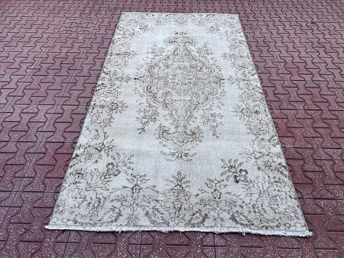Handwoven Turkish Oushak Rug: Wool & Cotton Blend, Isparta Design