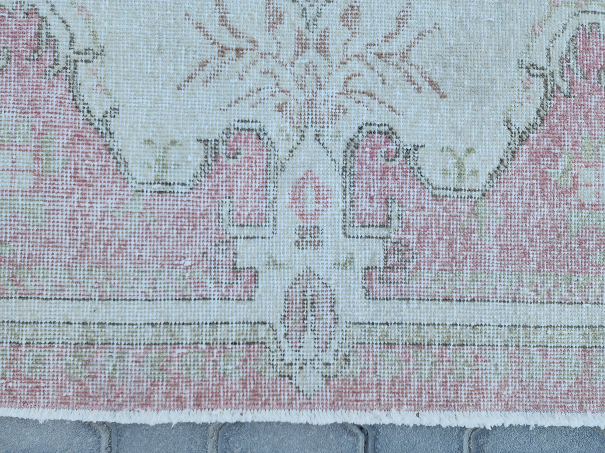 Handwoven Turkish Isparta Oushak Rug 4x7: Pink Wool Oriental Rug
