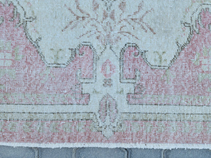Handwoven Turkish Isparta Oushak Rug 4x7: Pink Wool Oriental Rug
