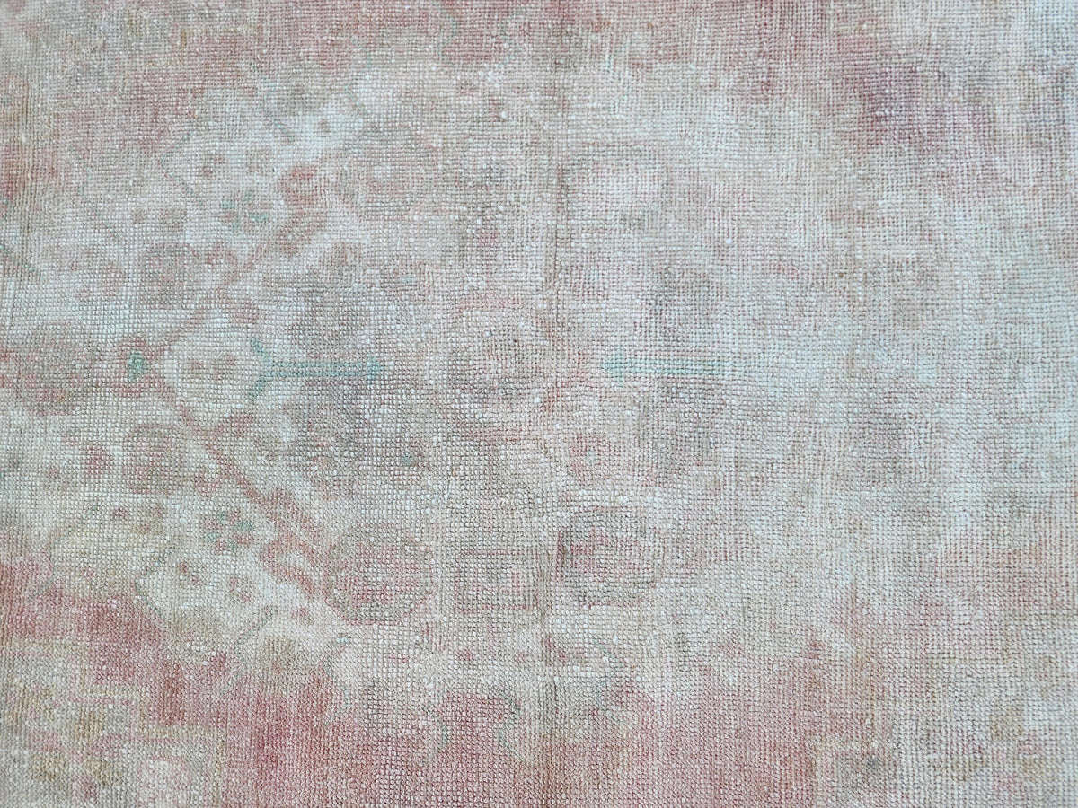 Handwoven Oushak Rug 3x6: Bohemian Turkish Wool Rug
