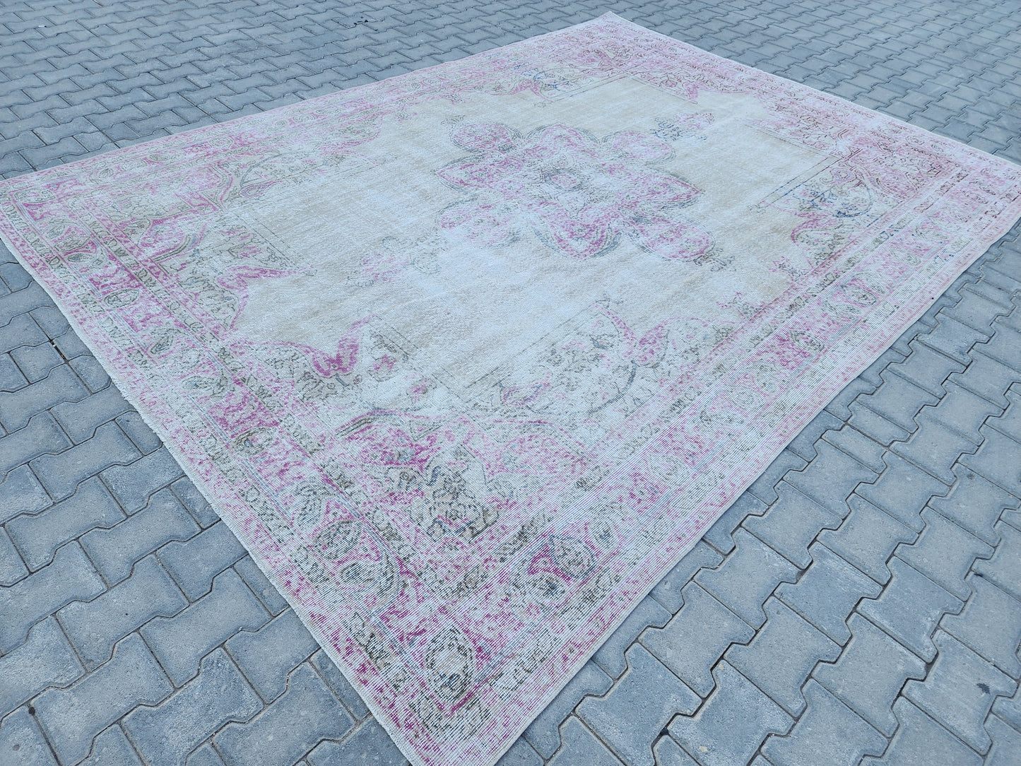 Vintage Hand Woven Rug 8x11 ft - sku1253