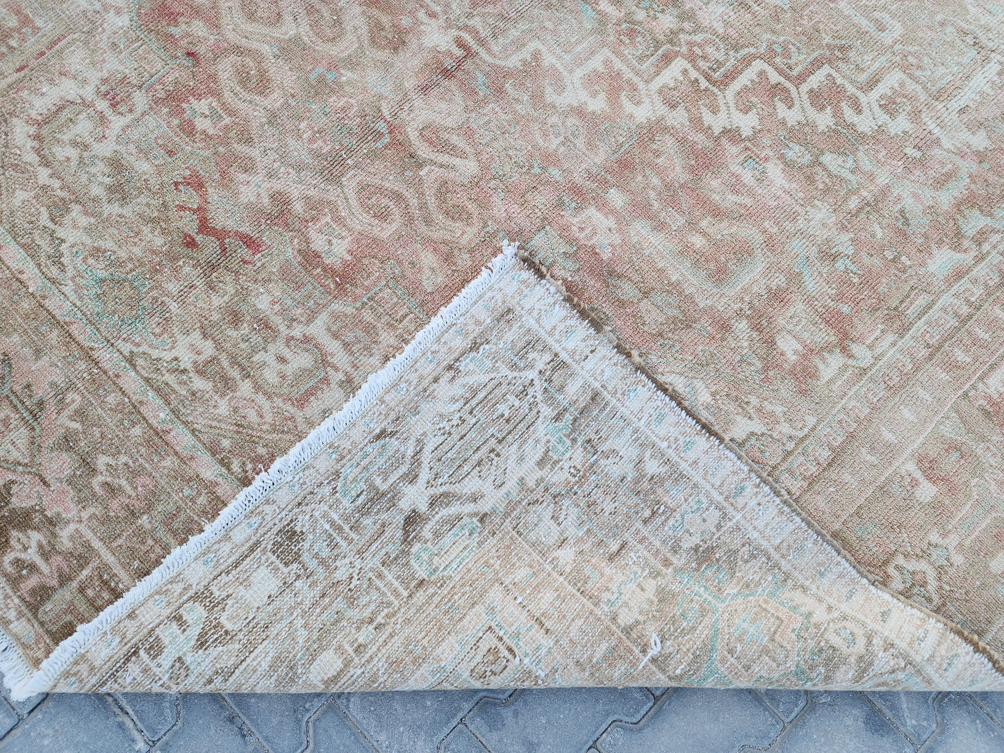 Vintage Neutral Rug 8x11 ft - sku1361
