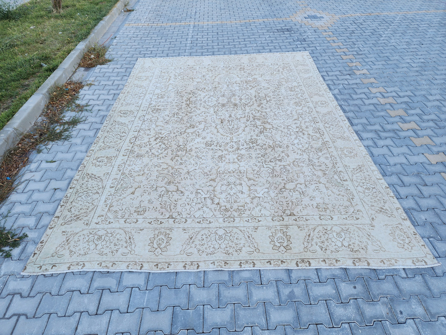 Vintage Large Wool Rug 10x13 ft - skua212