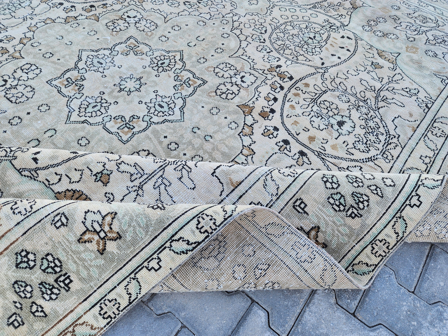 Vintage Handmade Area Rug 8x11 ft - sku1405