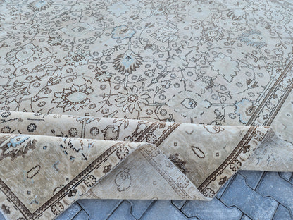 Vintage Wool Rug 9x12 ft - sku1412