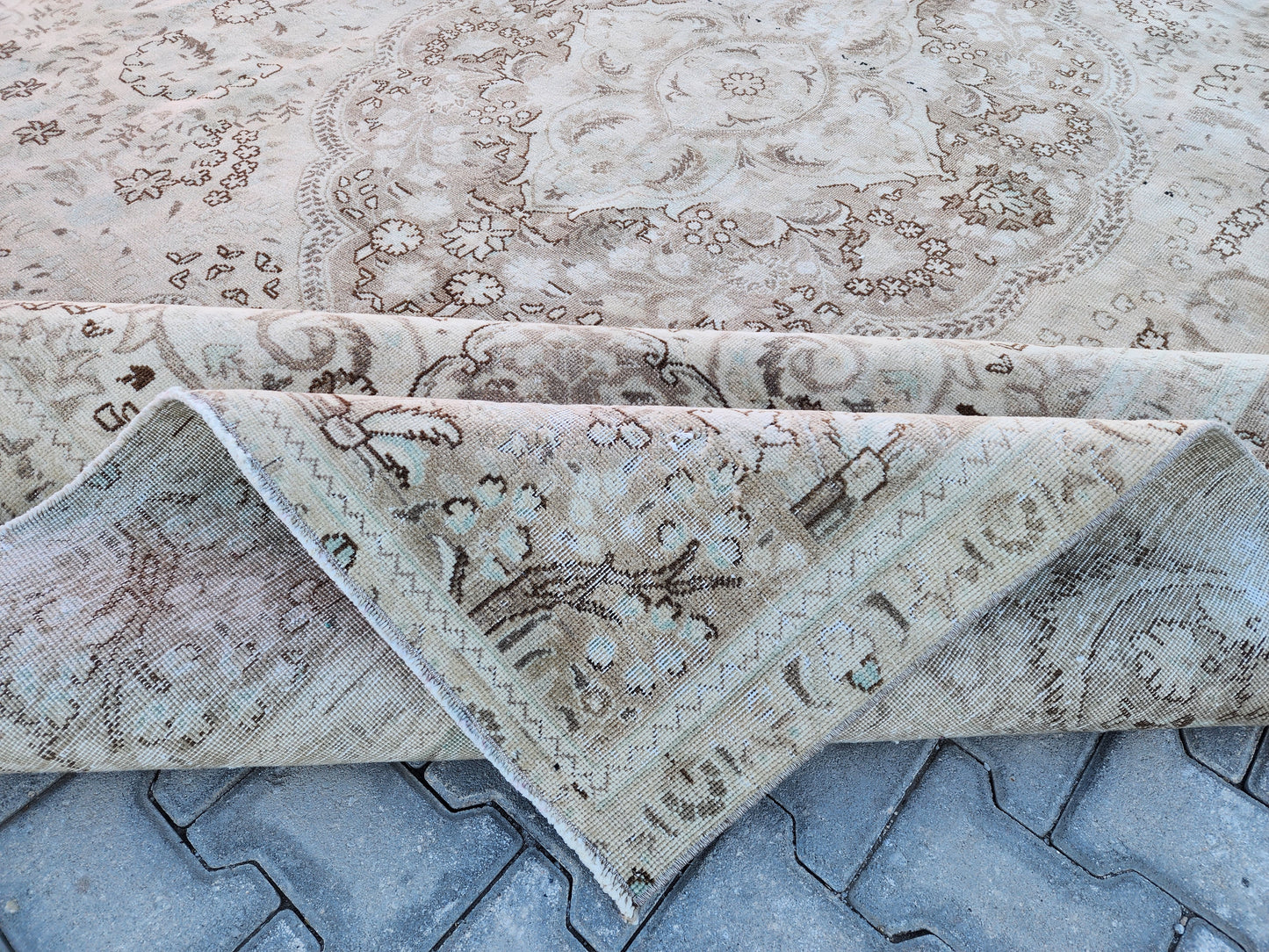 Oversize Vintage Rug 10x13 ft - sku1409