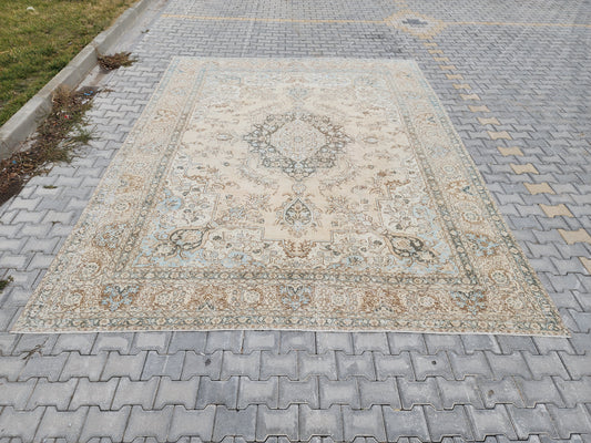 Vintage Wool Rug 10x13 ft - sku1469
