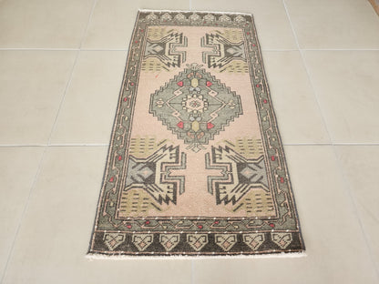 Vintage Mini Decor Rug 2x3 ft- skuy116