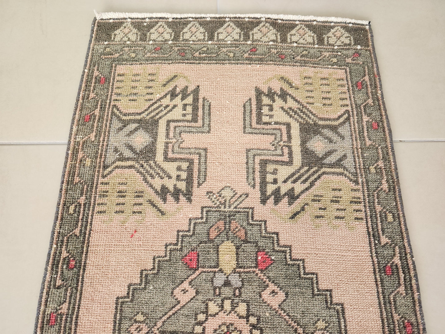 Vintage Mini Decor Rug 2x3 ft- skuy116