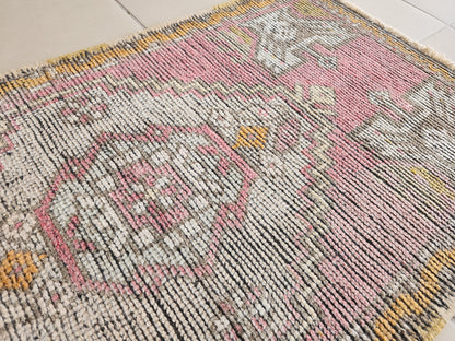 Turkish Vintage Doormat 2x3 ft - skuy135