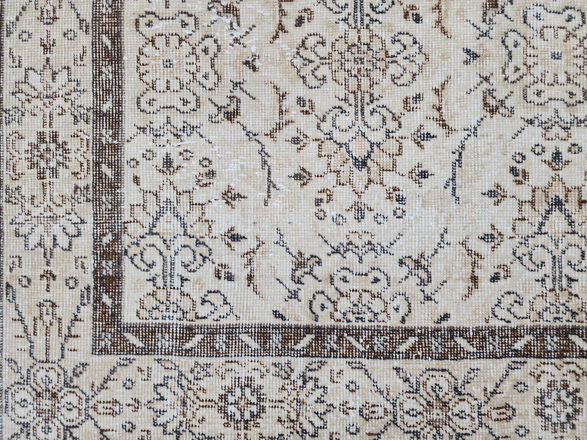 Neutral Handmade Oushak Rug 6x10: Wool Turkish Oriental Area Rug, Farmhouse Decor
