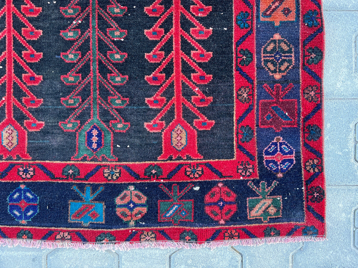 4x8 Wool Heriz Rug: Antique Turkish Area Rug