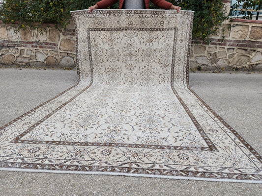 Neutral Handmade Oushak Rug 6x10: Wool Turkish Oriental Area Rug, Farmhouse Decor