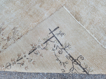 7x9 Beige Oushak Rug: Handwoven Turkish Wool, Muted Rustic Design