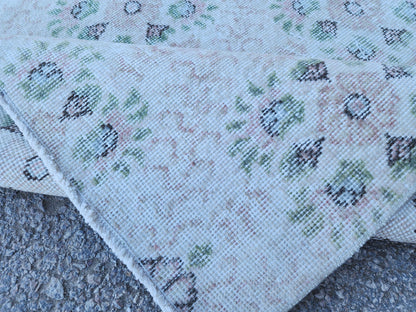 3x6 Neutral Small Runner Rug: Hand Knotted, Entry Decor