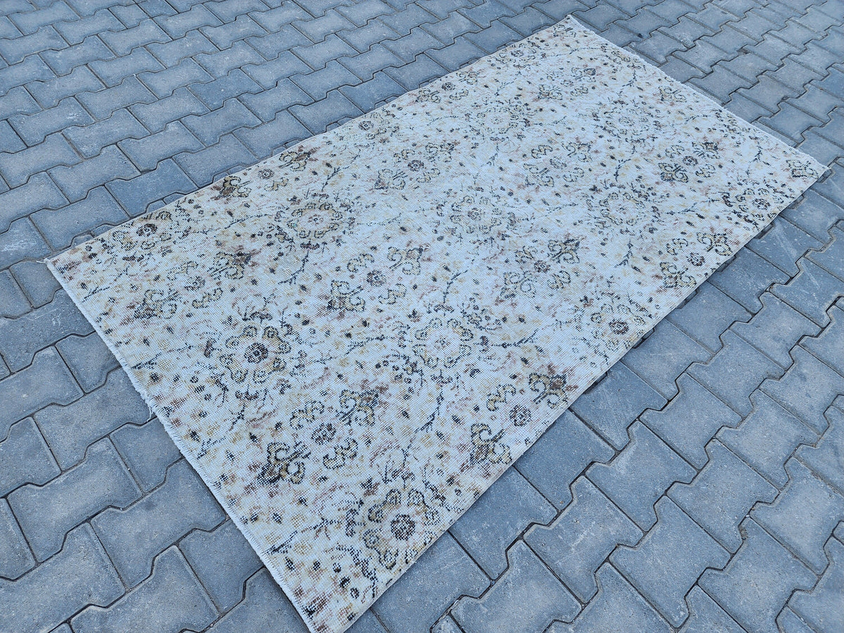 Handwoven Turkish Oushak Rug: 3x6 Neutral Wool & Cotton